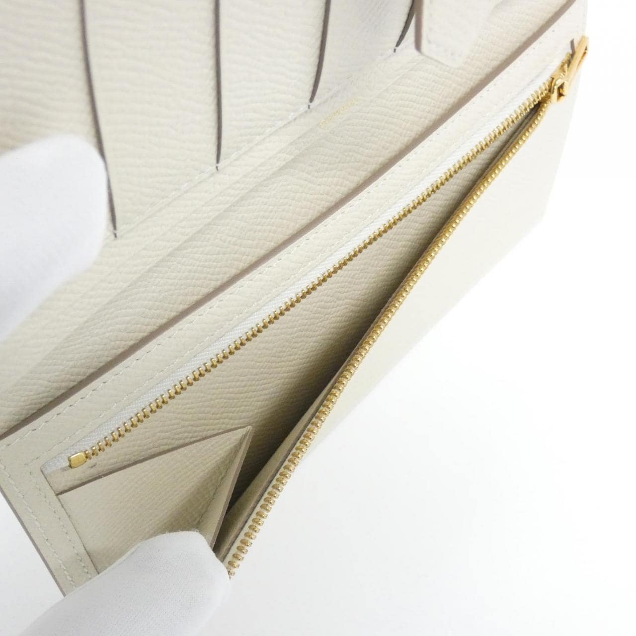 エルメス ベアン スフレ 039785CC 財布