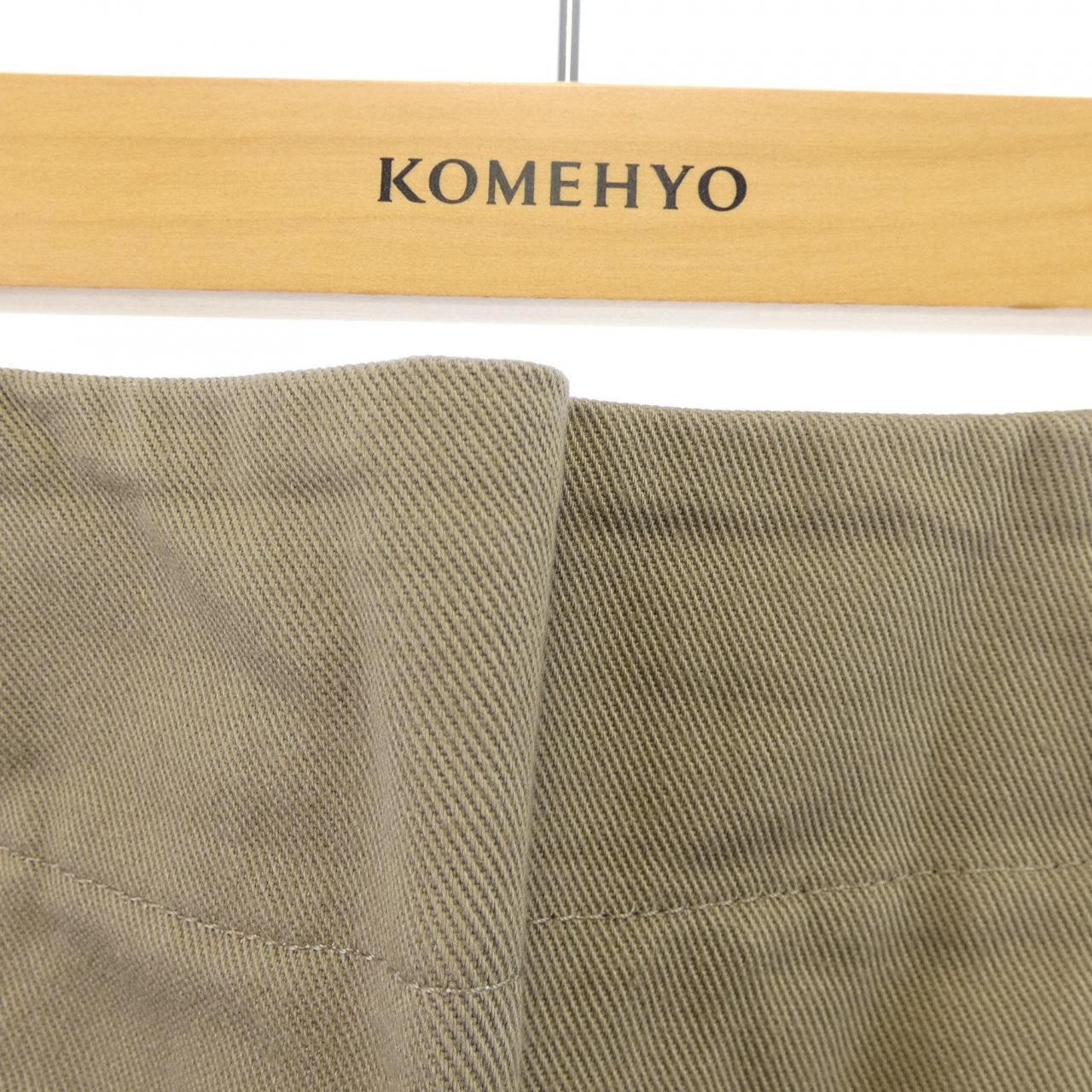ニジュウサンク 23区 スカート