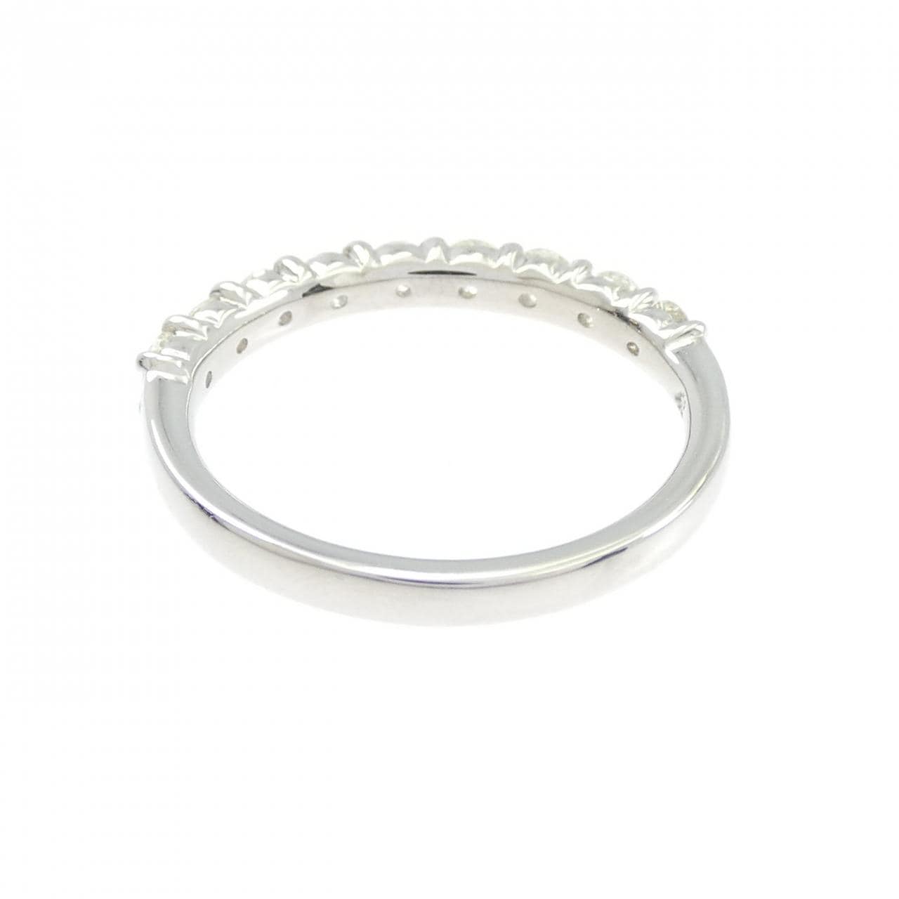 4゜C ダイヤモンド リング 0.585CT