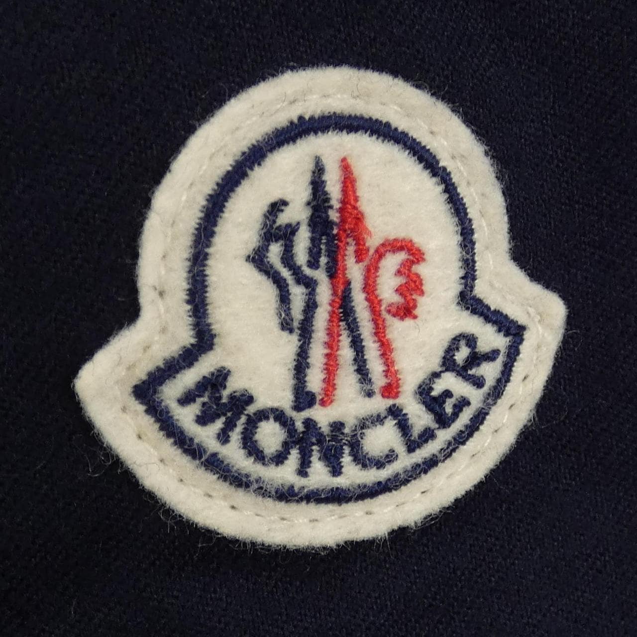 モンクレール MONCLER ダウンジャケット