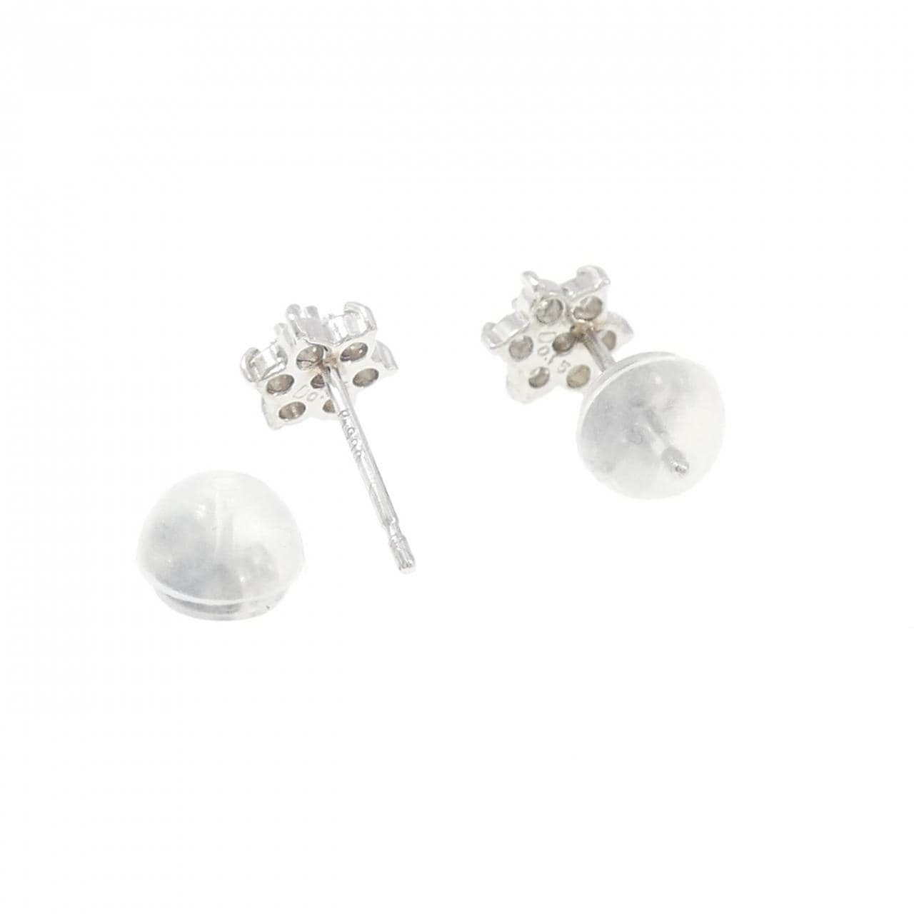 PT900 フラワー ダイヤモンド ピアス 0.30CT