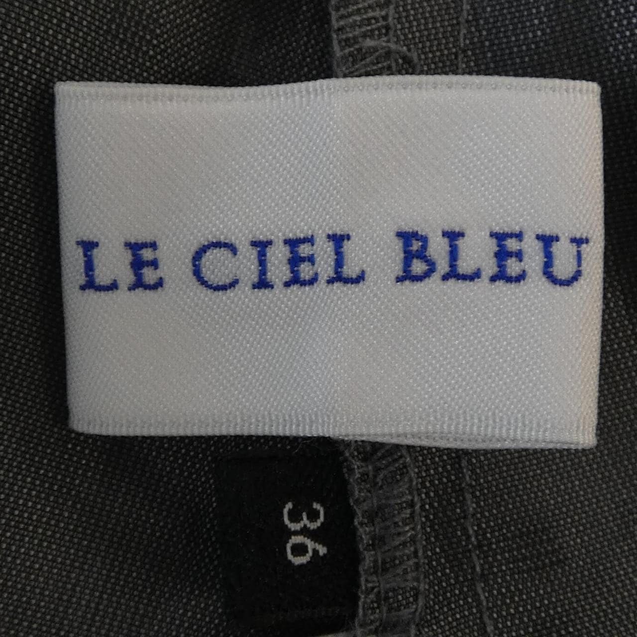 ルシェルブルー LE CIEL BLEU トップス