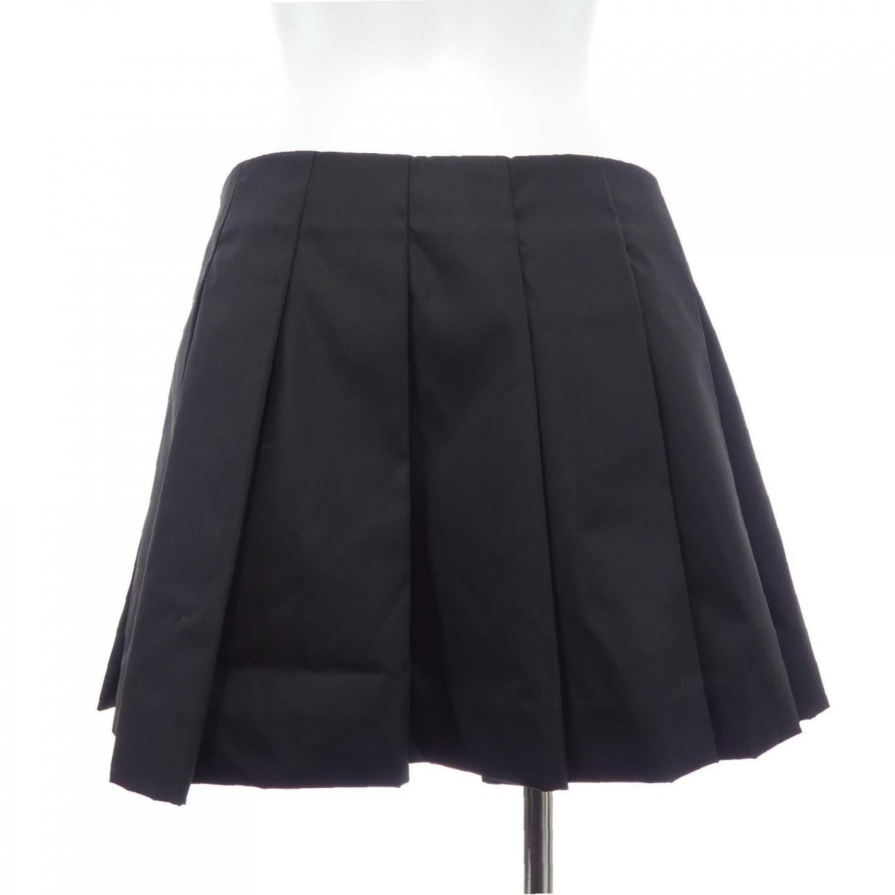 プラダ PRADA RE-NYLON プリーツ ミニスカート トライアングルロゴ 21H922 S222 1WQ8 スカート