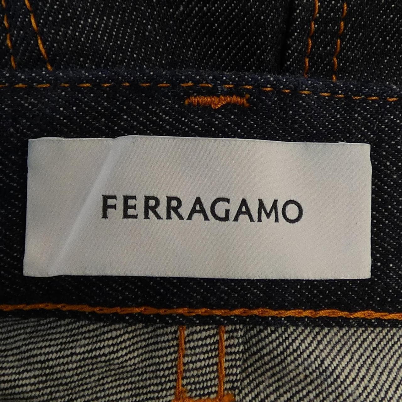 フェラガモ FERRAGAMO 143727 ジーンズ