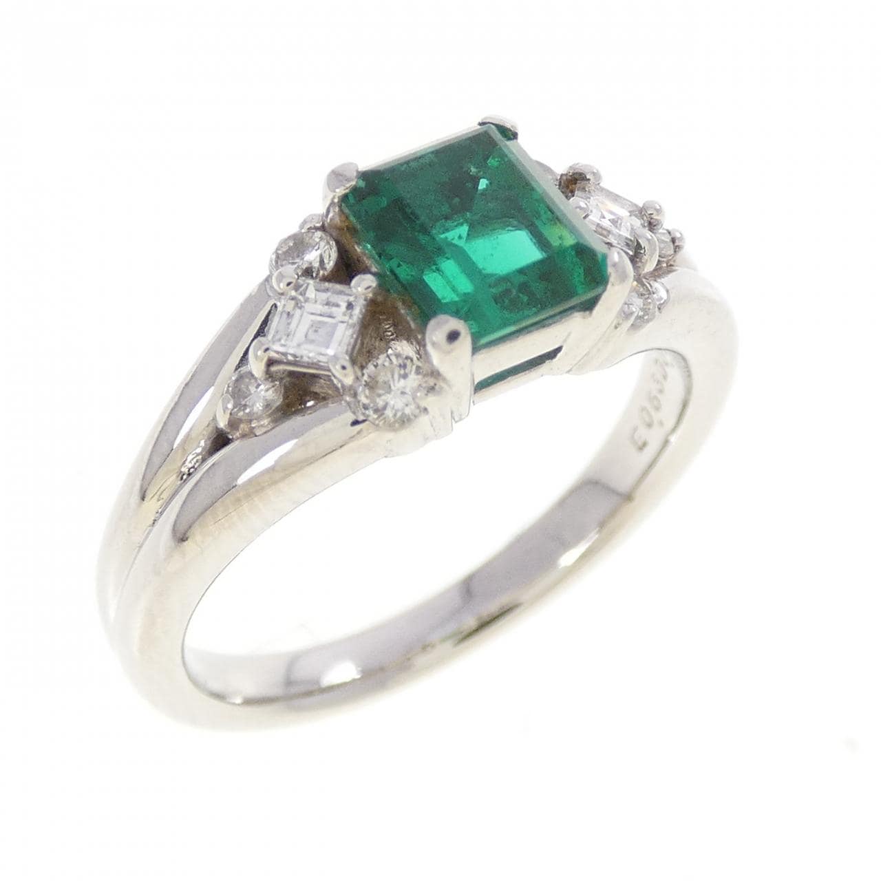 クレサンベール 合成エメラルド リング 0.63CT