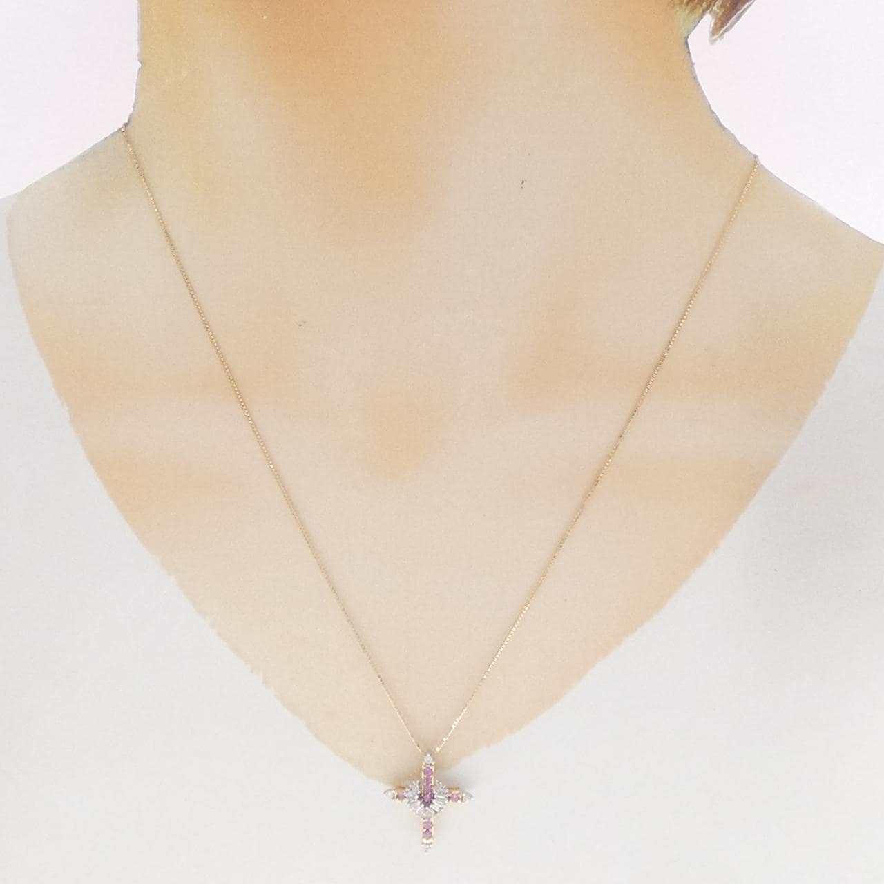 K18YG/K18WG クロス サファイヤ ネックレス 0.25CT