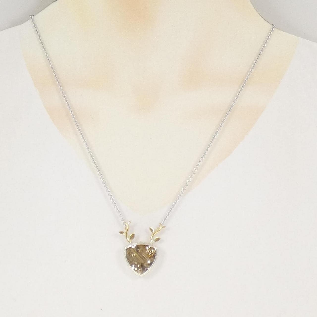 カドミ ルチルクオーツ ネックレス 16.63CT