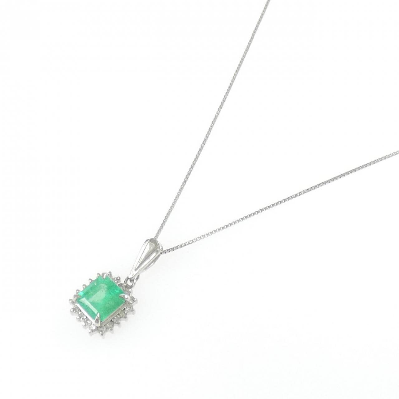 PT900/PT850 エメラルド ネックレス 0.90CT