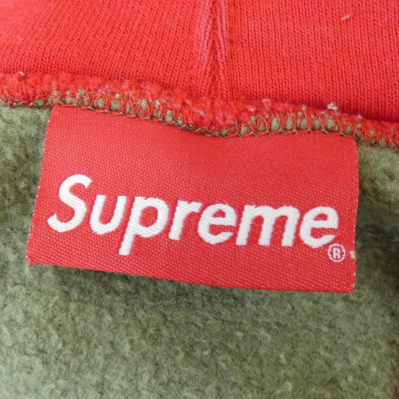 シュプリーム SUPREME パーカー
