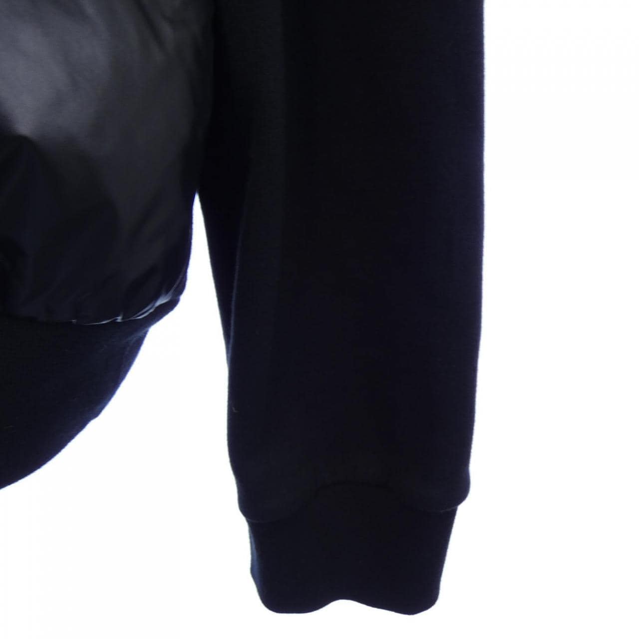 モンクレール MONCLER 20938G00029 ダウンジャケット