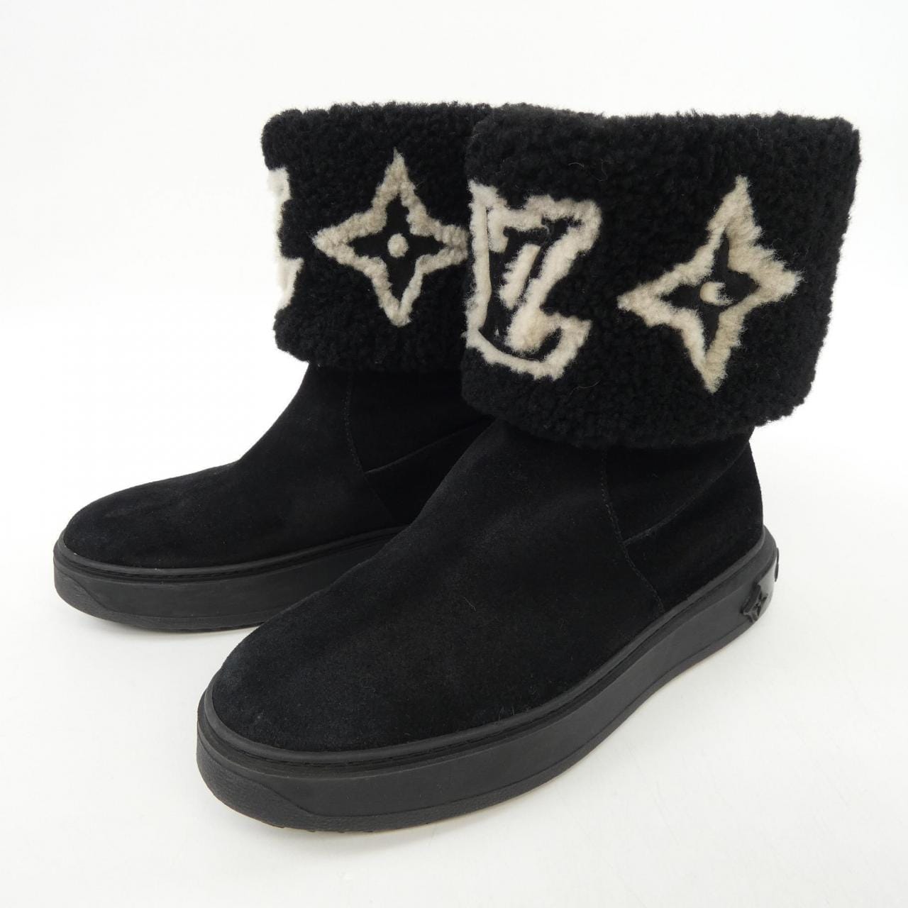 ルイヴィトン LOUIS VUITTON ロゴ スエード スノードロップライン ブーツ