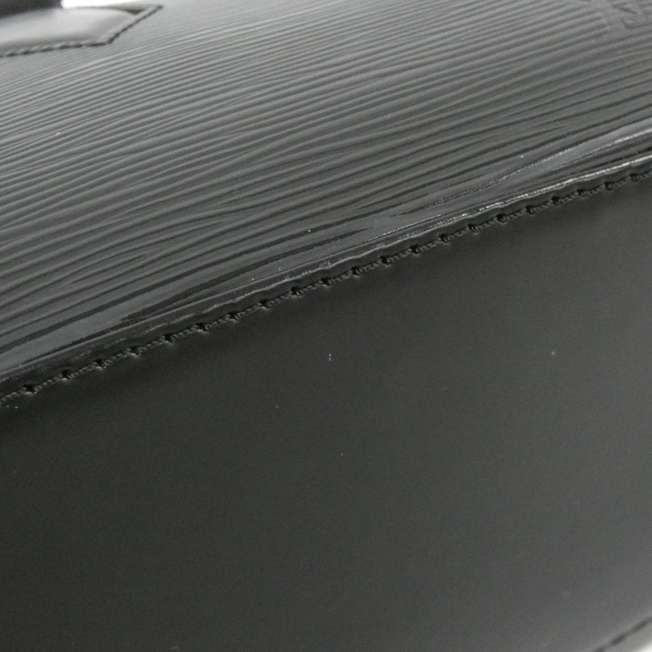 ルイヴィトン エピ ジャスミン M52782 バッグ