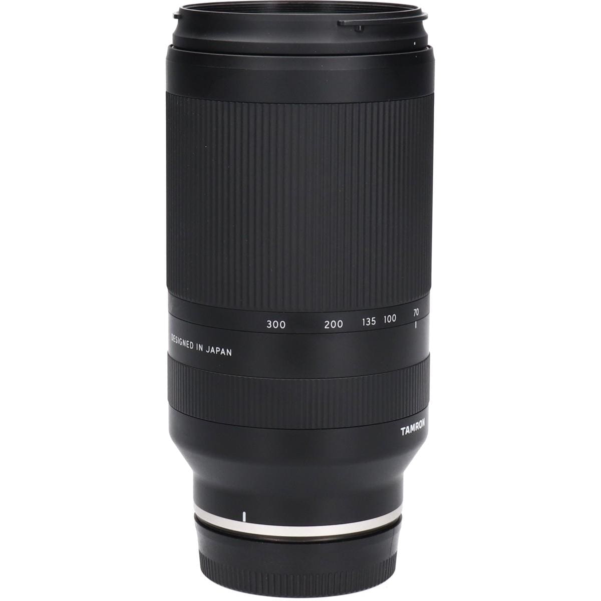 Ｅ７０－３００ｍｍ　Ｆ４．５－６．３ＤｉＩＩＩ　Ａ０４７