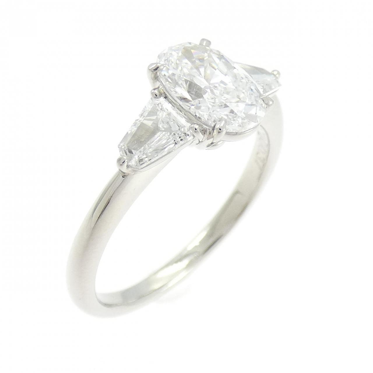 PT900 ダイヤモンド リング 1.032CT D VS1 オーバルカット