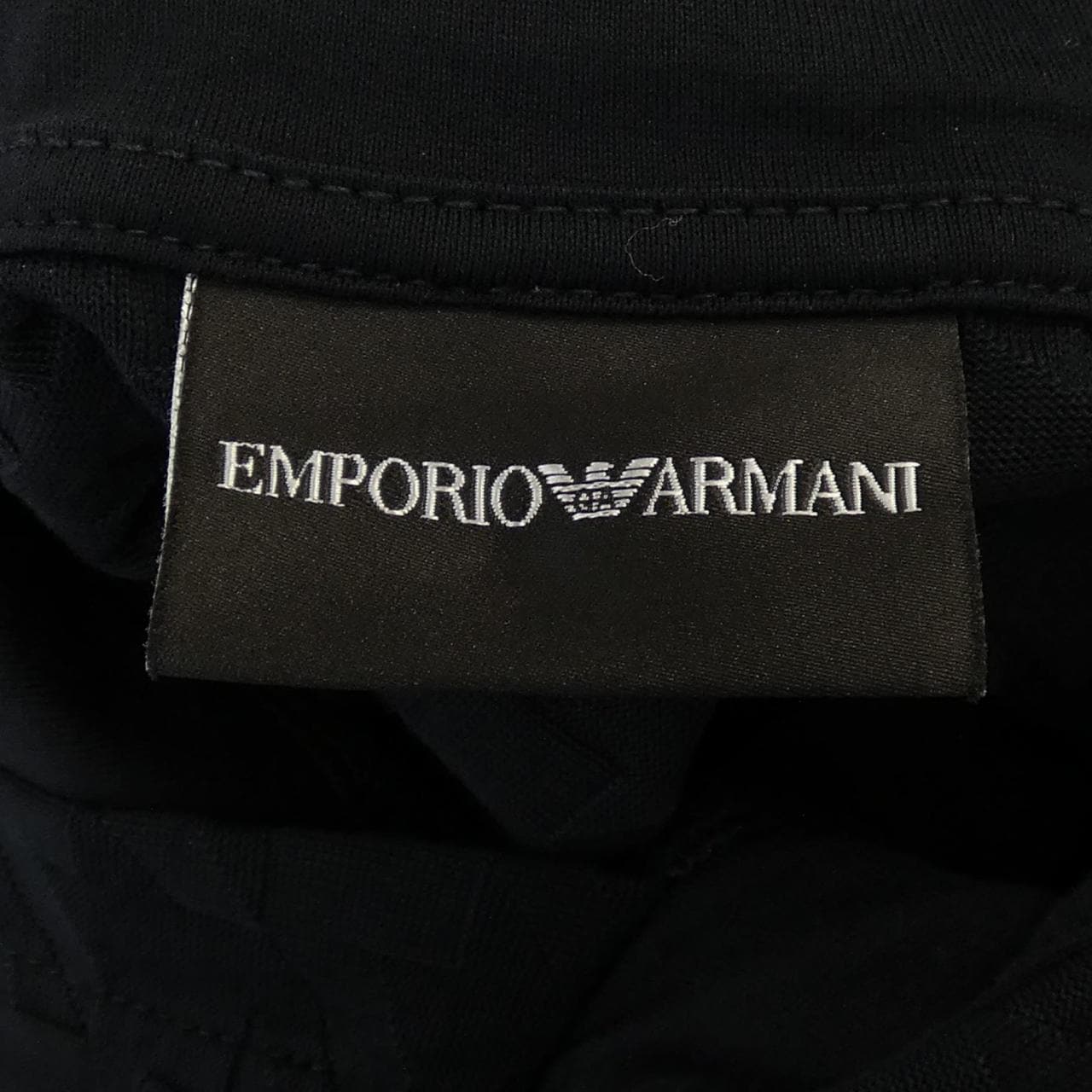 エンポリオアルマーニ EMPORIO ARMANI パーカー