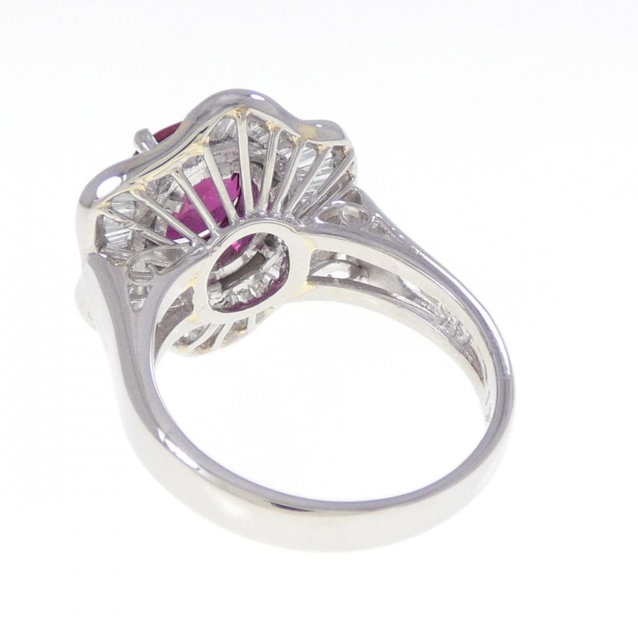 PT900 ルビー リング 1.91CT