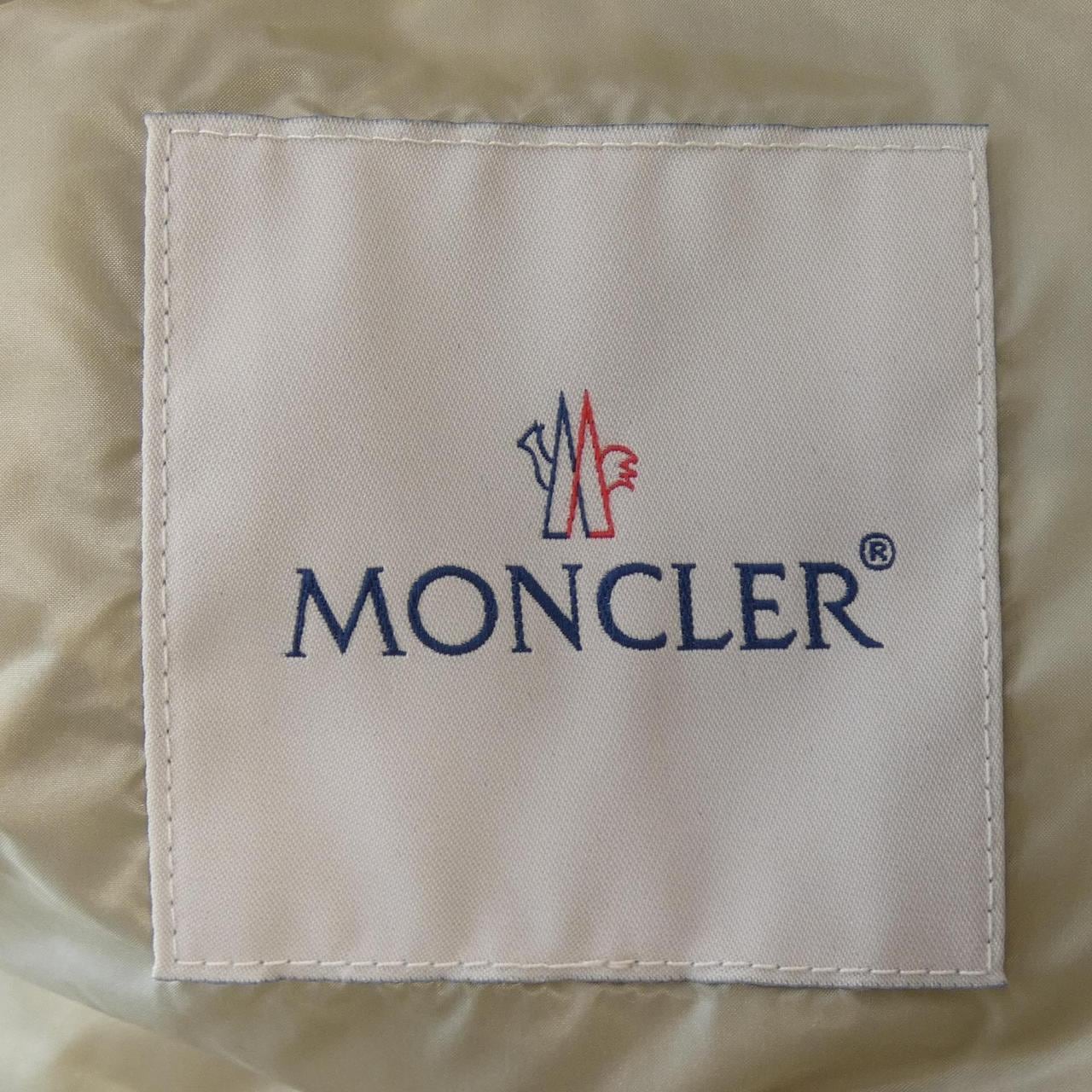 MONCLER MONCLER Down Coat