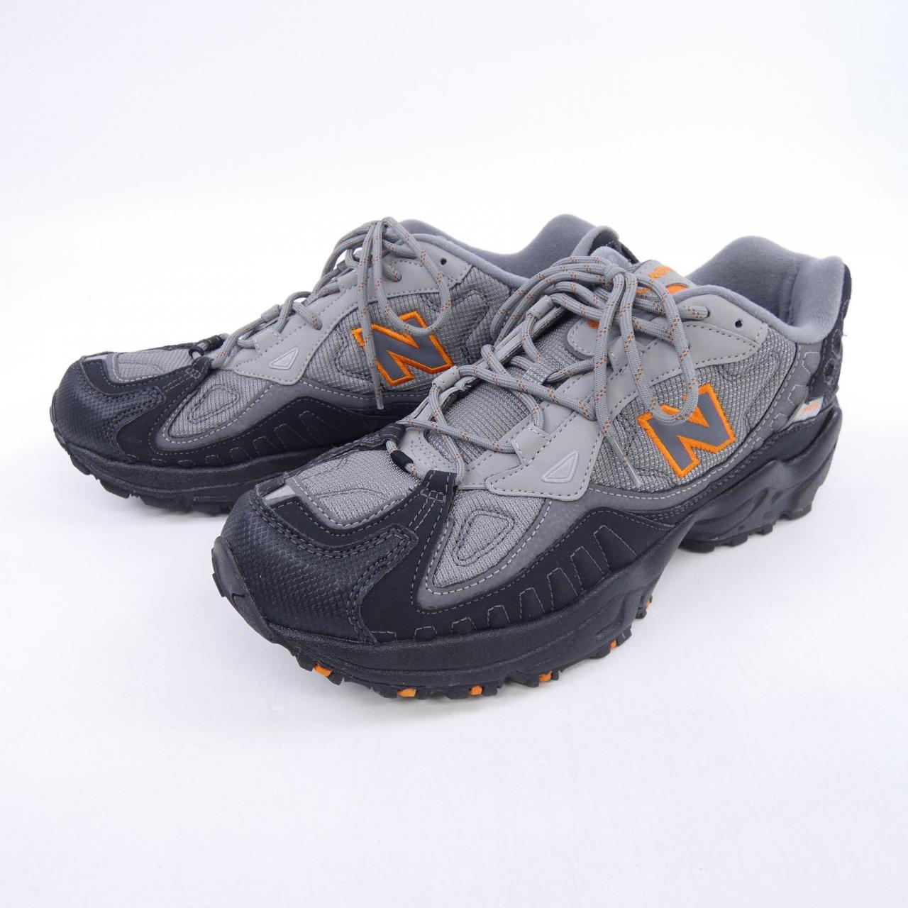 ニューバランス NEW BALANCE ML703BA スニーカー