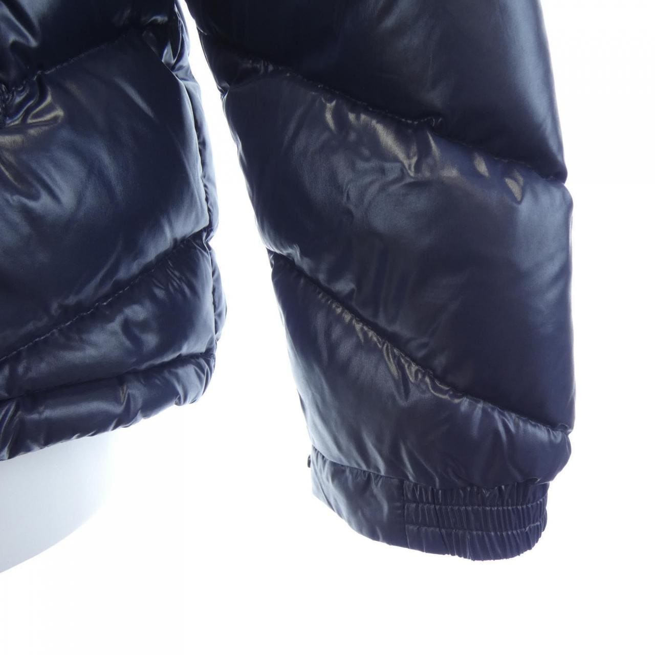 モンクレール MONCLER ALEIG ダウンジャケット