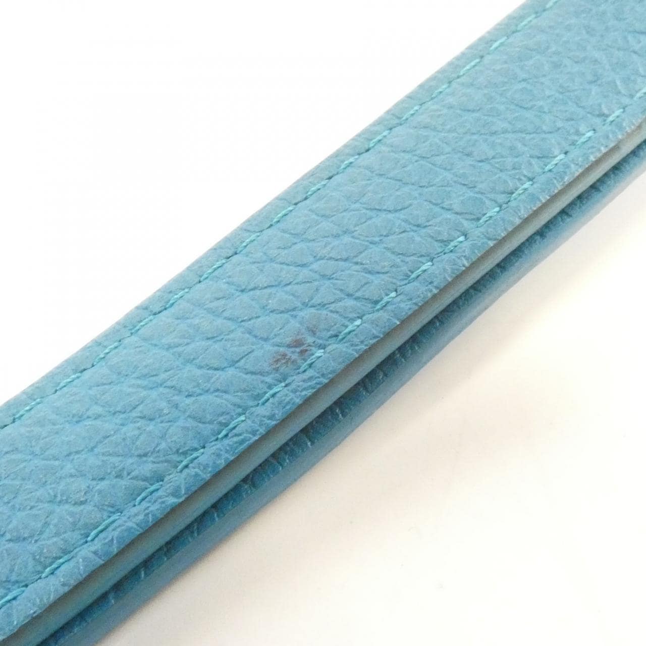 ルイヴィトン トリヨン モノグラム トリアングル メッセンジャー M55925 ショルダーバッグ