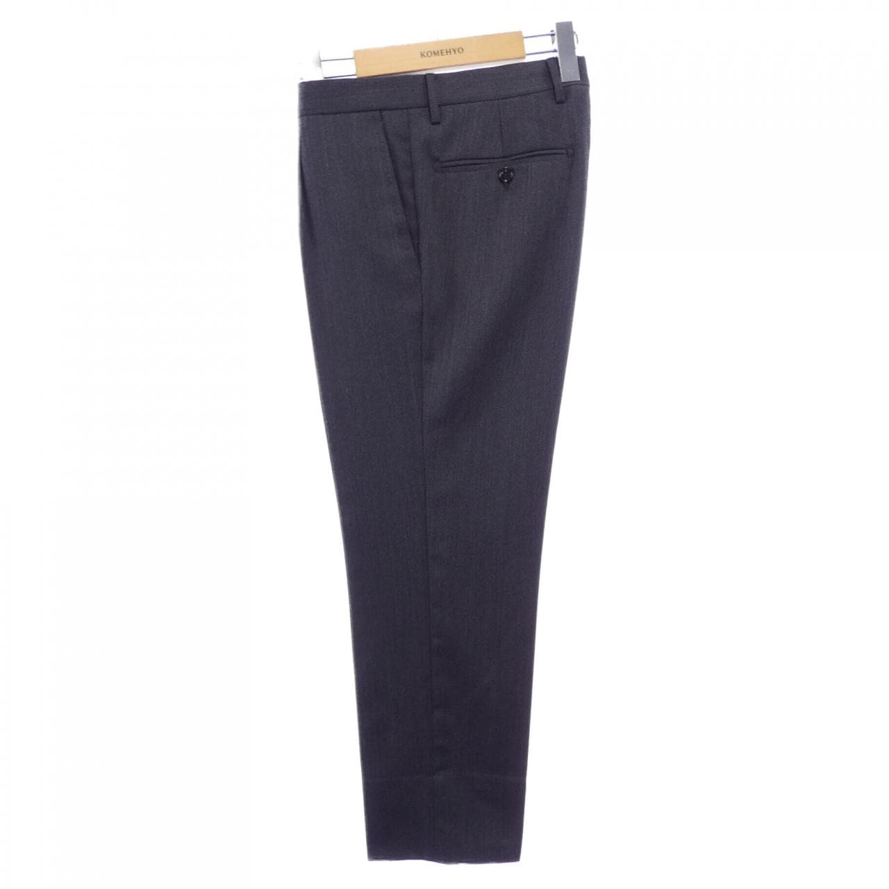 タリアトーレ TAGLIATORE スリーピース