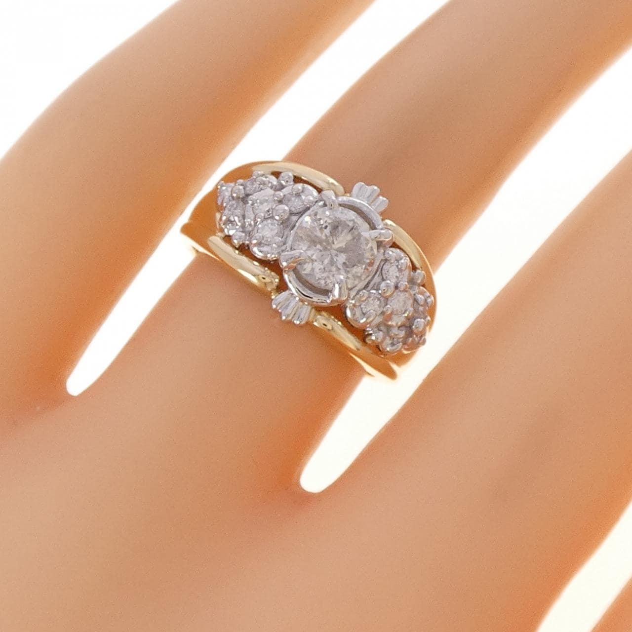 K18YG/PT900 ダイヤモンド リング 0.837CT
