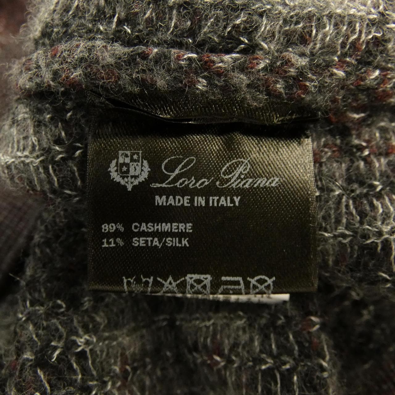 ロロピアーナ Loro Piana FAI2977 ニット