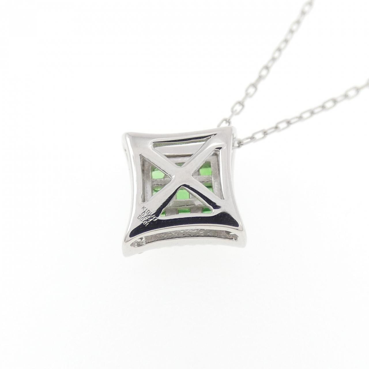 K18WG グリーンガーネット ネックレス 0.24CT