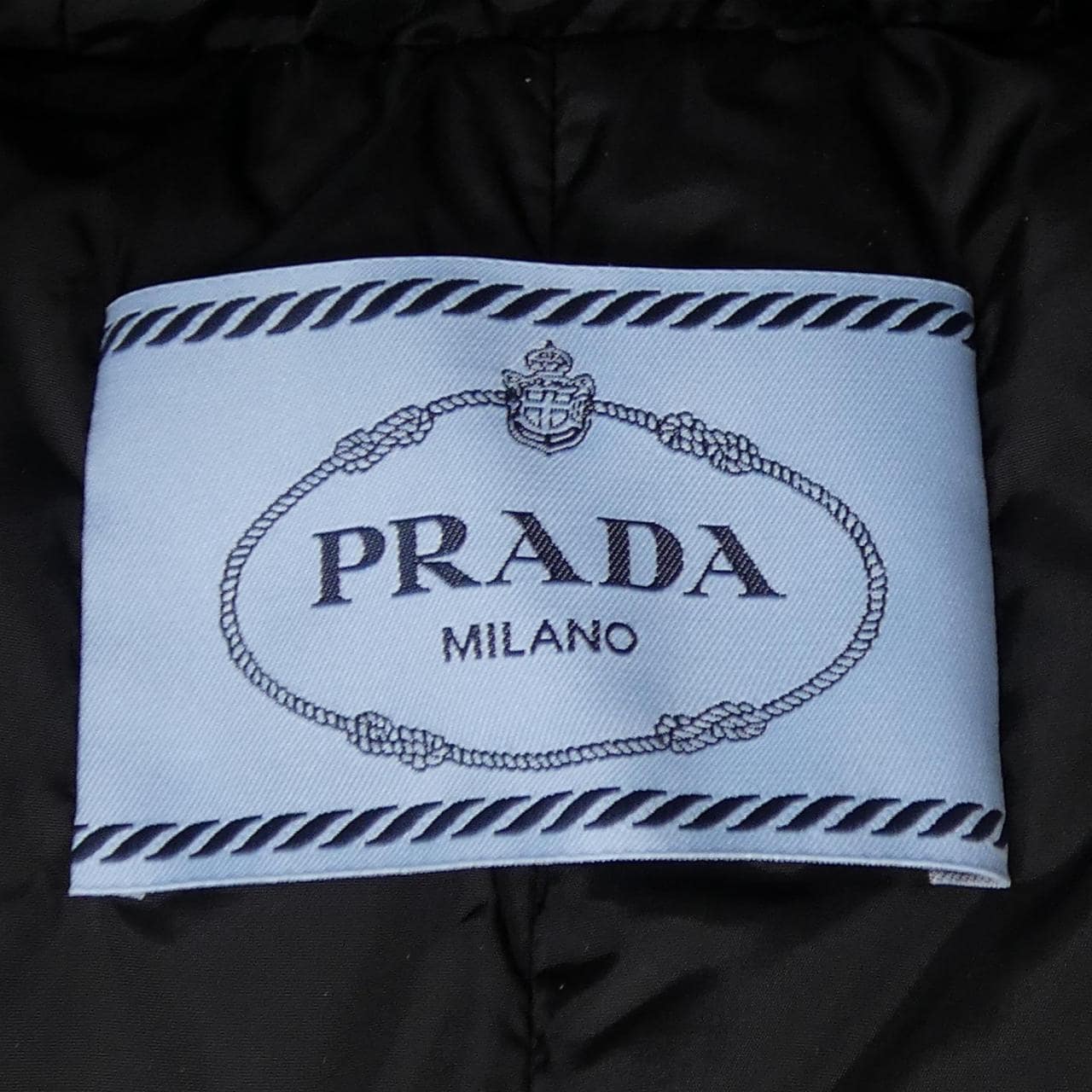 プラダ PRADA トライアングルロゴ ダウンコート