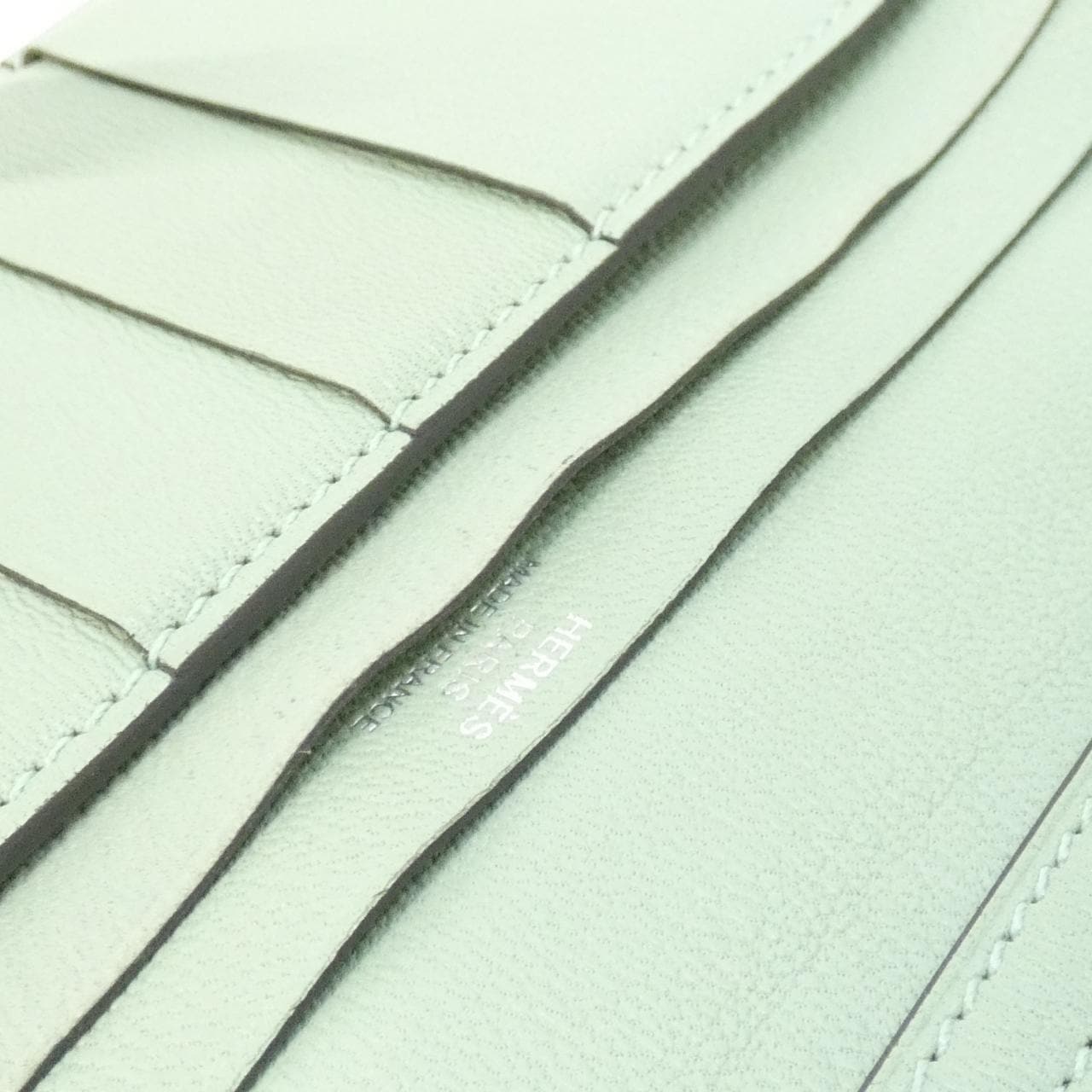 エルメス ベアン スフレ 048601CK 財布