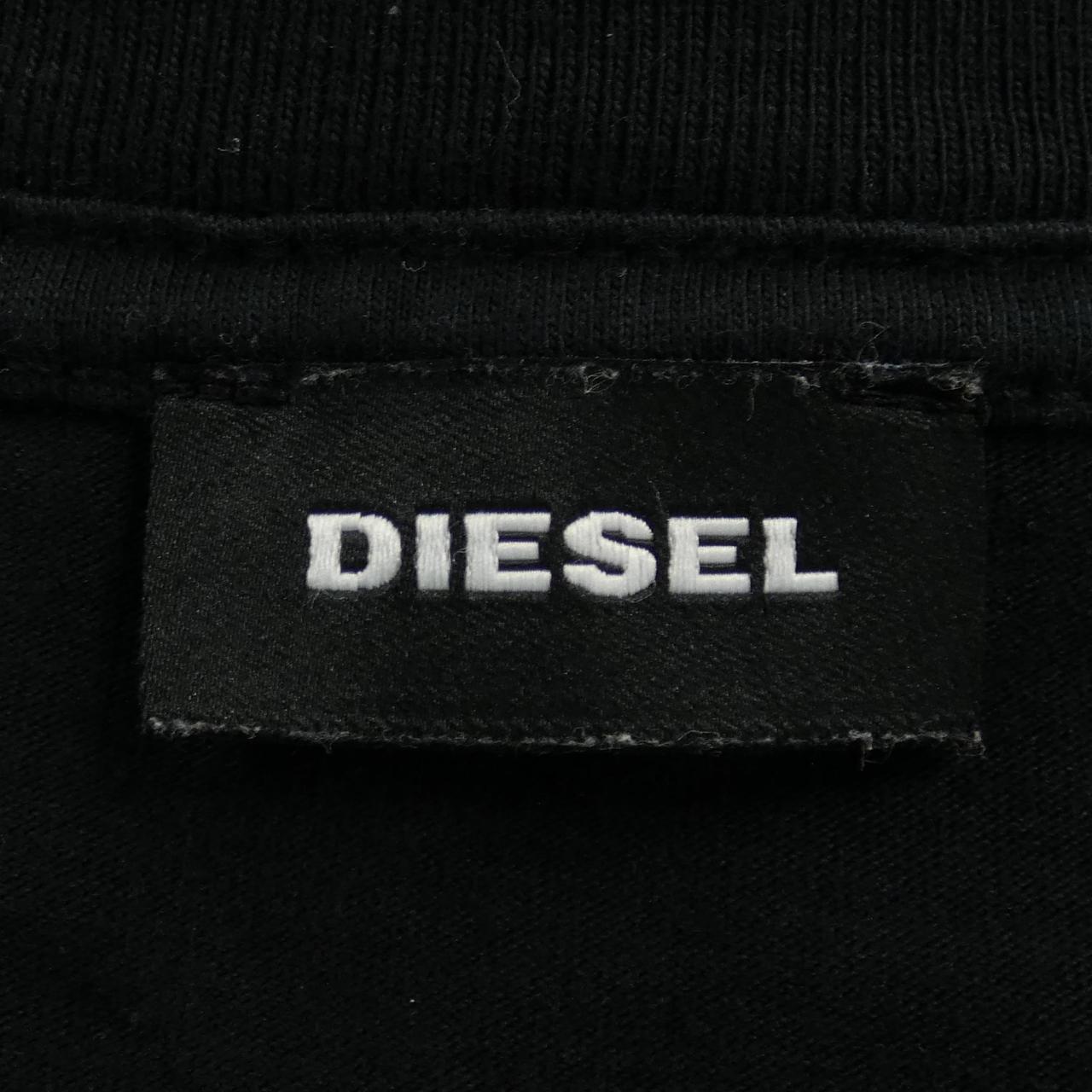 ディーゼル DIESEL Tシャツ