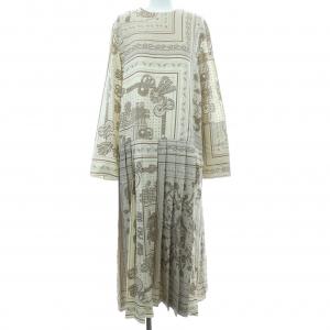 エルメス HERMES LES RUBANS DU CHEVAL *07-7300 ツイルレーヌ ワンピース