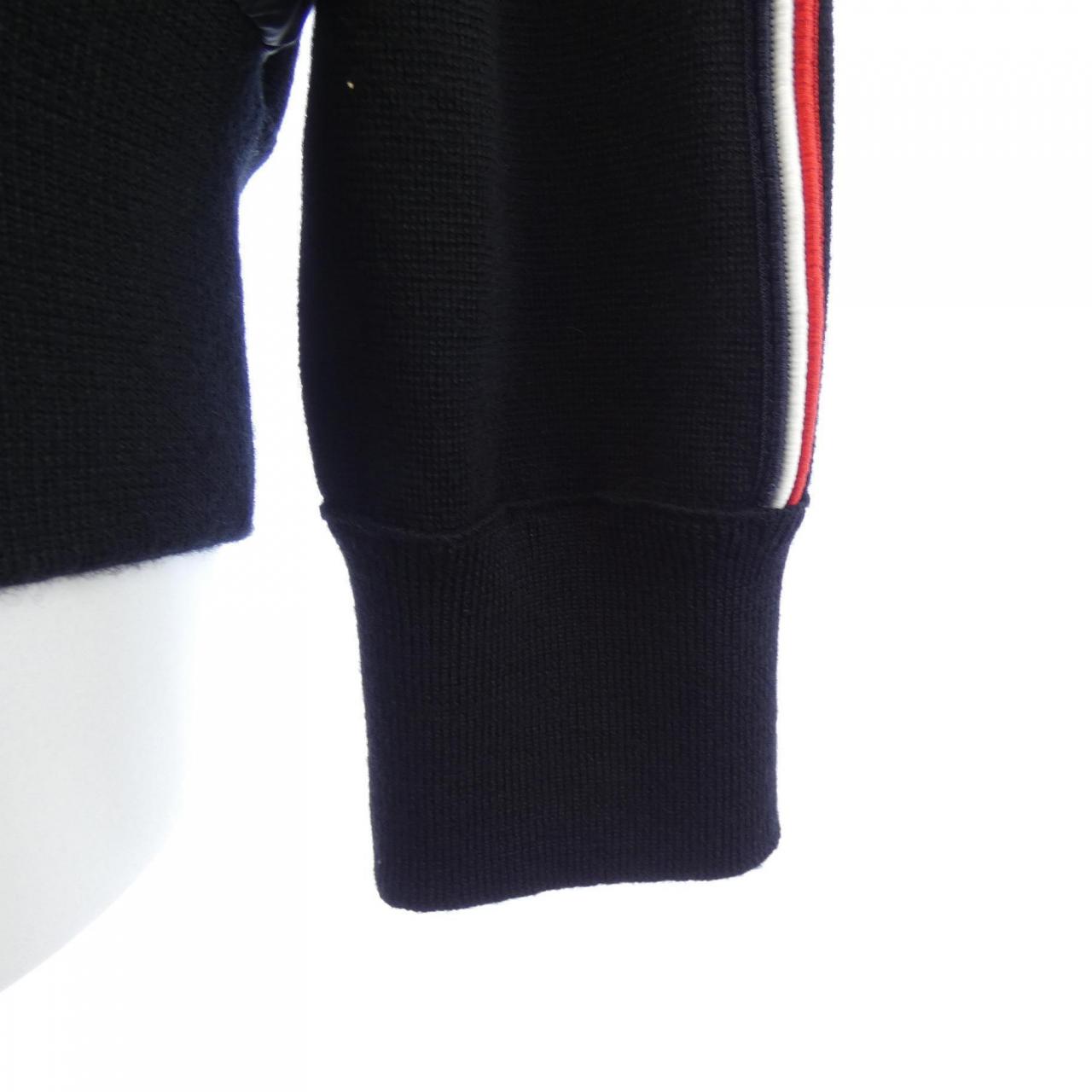 モンクレール MONCLER 20919B00008 ダウンジャケット