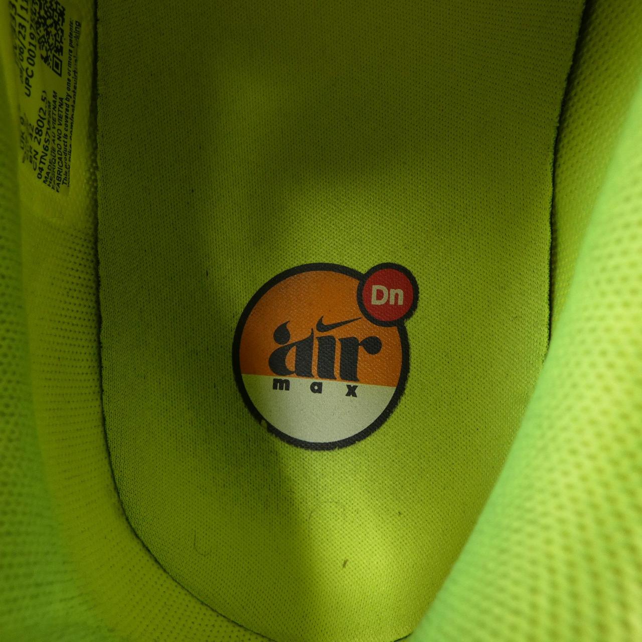 ナイキ NIKE スニーカー