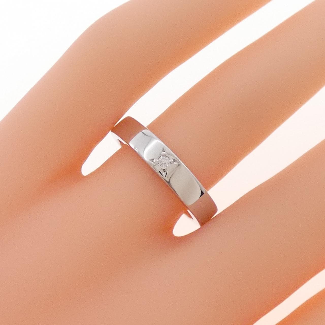 K18WG Diamond ring