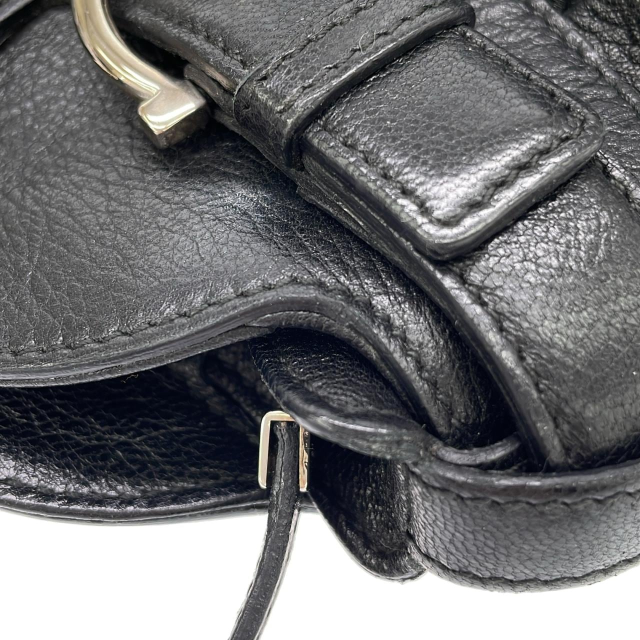 サルヴァトーレフェラガモ 21 5370 ショルダーバッグ