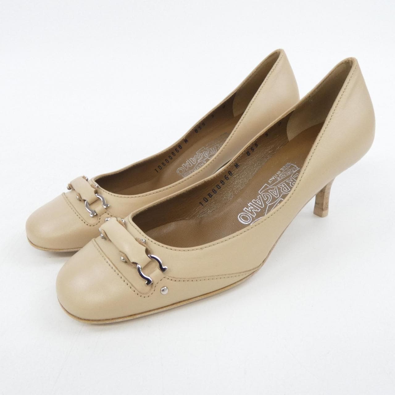 サルヴァトーレフェラガモ SALVATORE FERRAGAMO 1DB80868M 855 パンプス