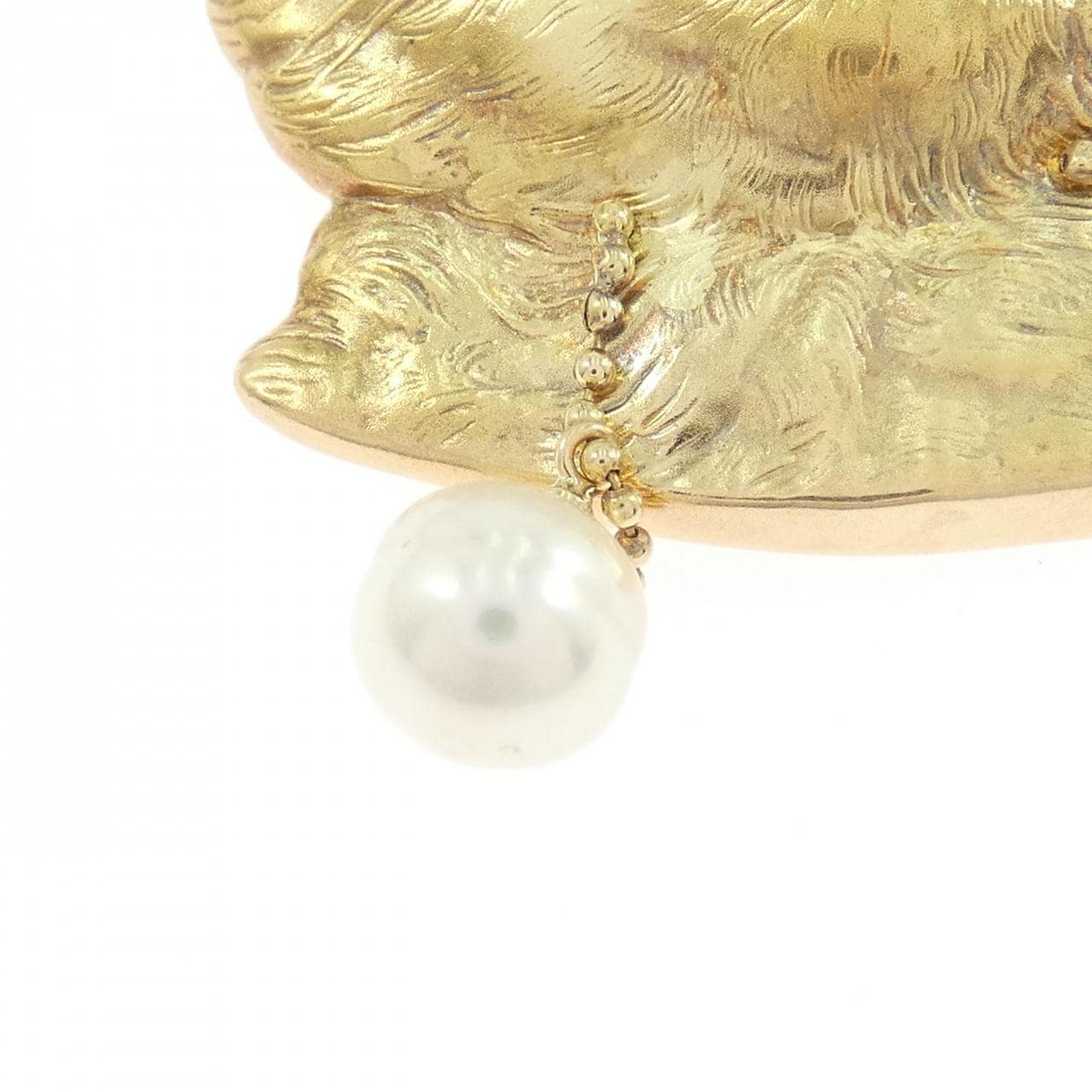 K18YG キャット 淡水パール ブローチ