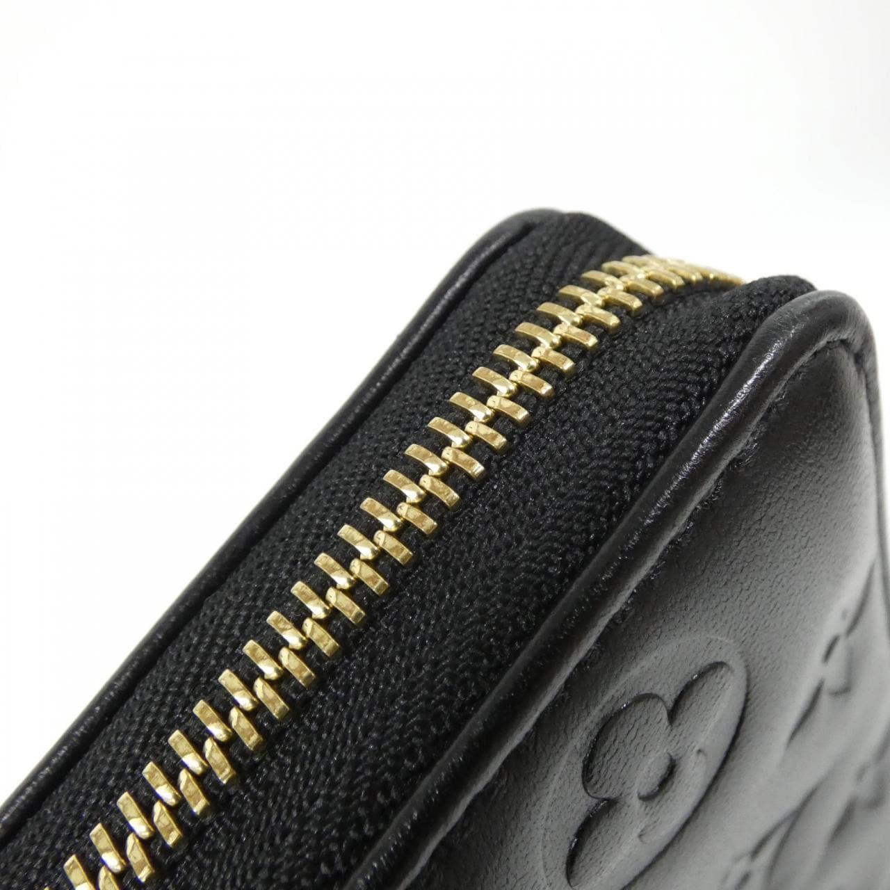 ルイヴィトン クッサン ジッピー ウォレット M81510 財布