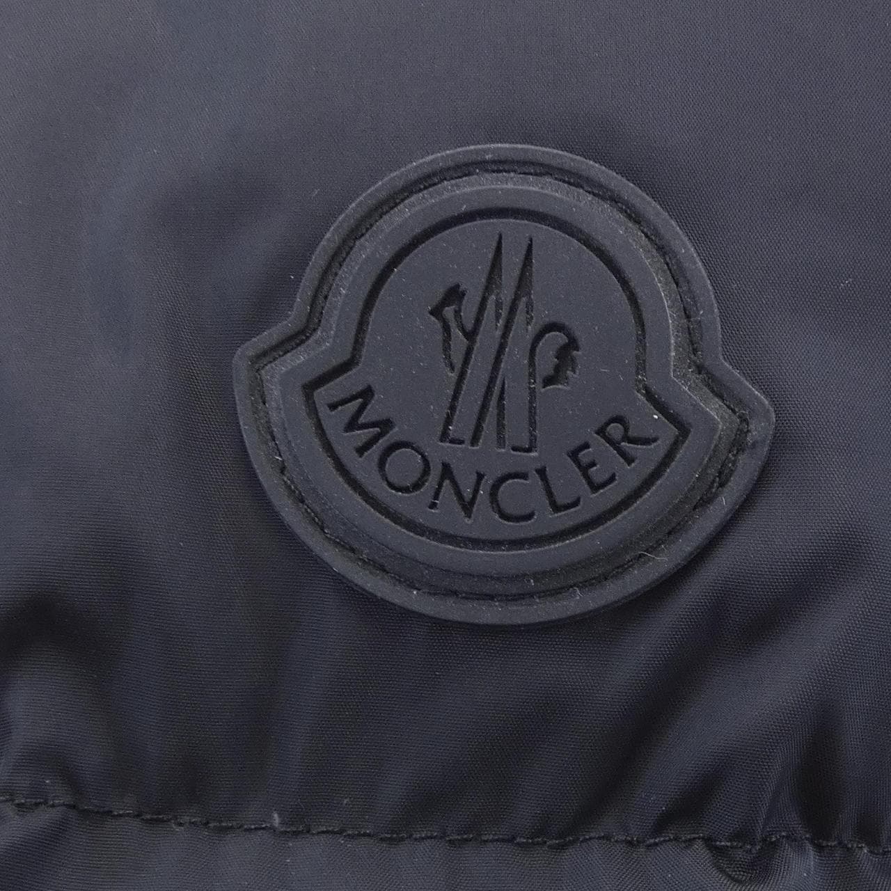 モンクレール MONCLER MONTCLA ダウンジャケット