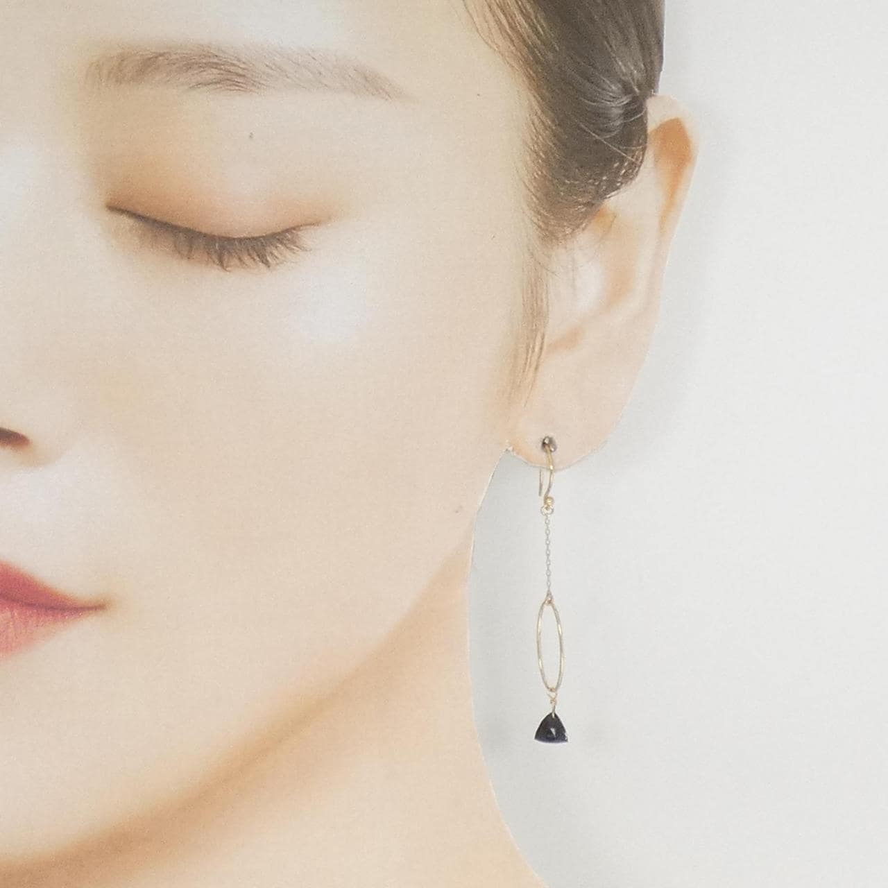 エテ スピネル ピアス