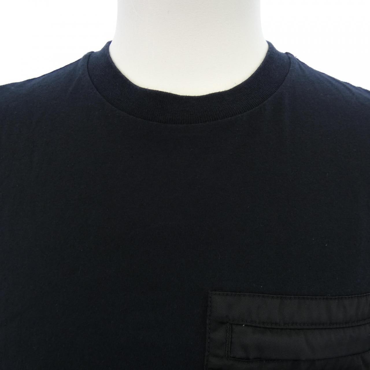 プラダ PRADA トライアングルロゴ UJN661 S221 11CK Tシャツ