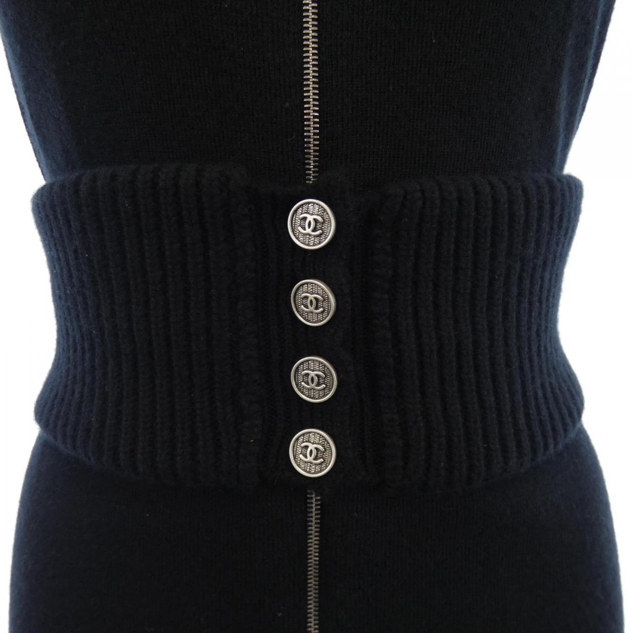 シャネル CHANEL P29666K00234 06A ニット