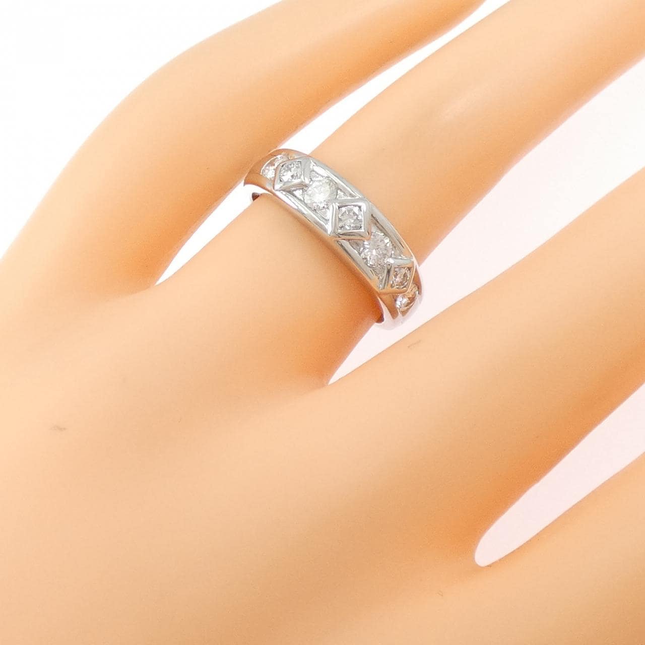 PT900 ダイヤモンド リング 0.51CT