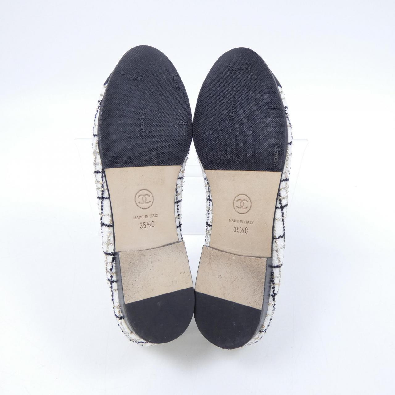 シャネル CHANEL フラットシューズ
