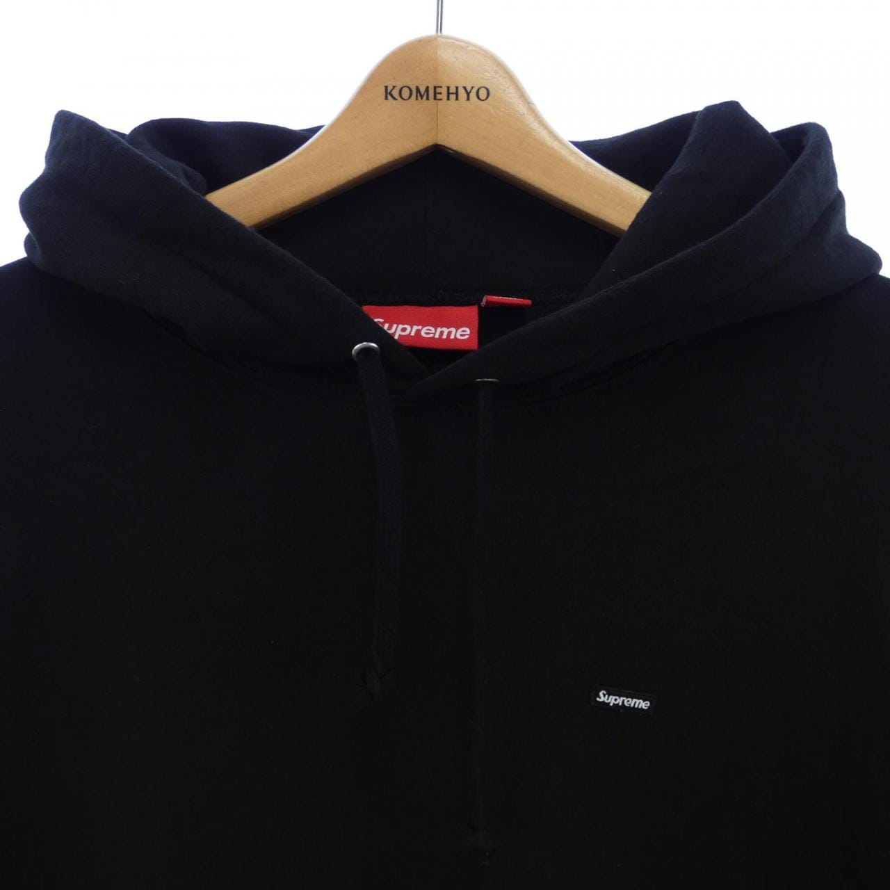 シュプリーム SUPREME パーカー