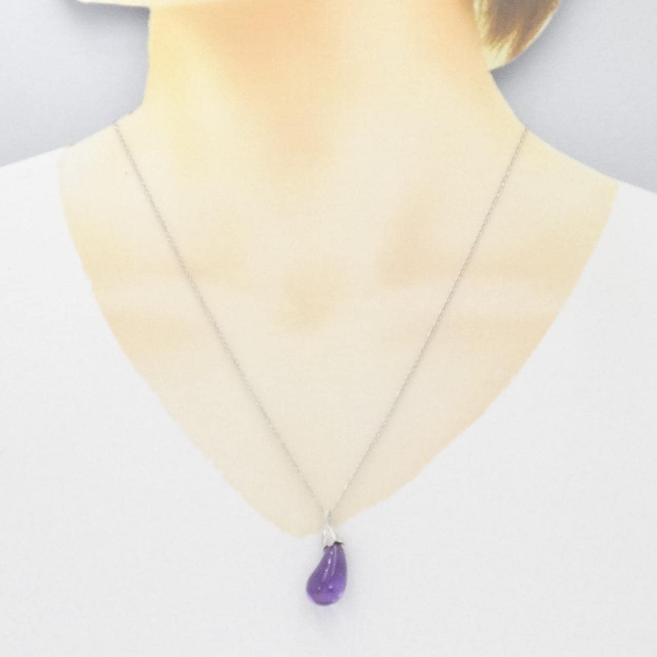 K18WG アメジスト ネックレス 13.04CT