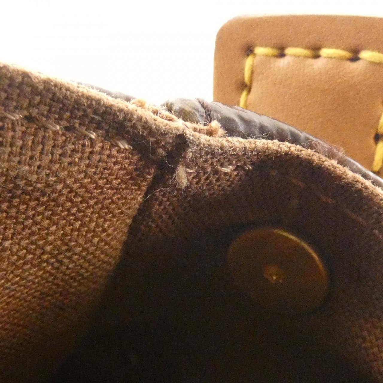 ルイヴィトン モノグラム ミニ ルーピング M51147 ショルダーバッグ