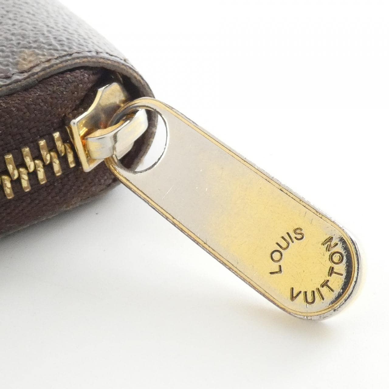 ルイヴィトン モノグラム ジッピー ウォレット M60017 財布