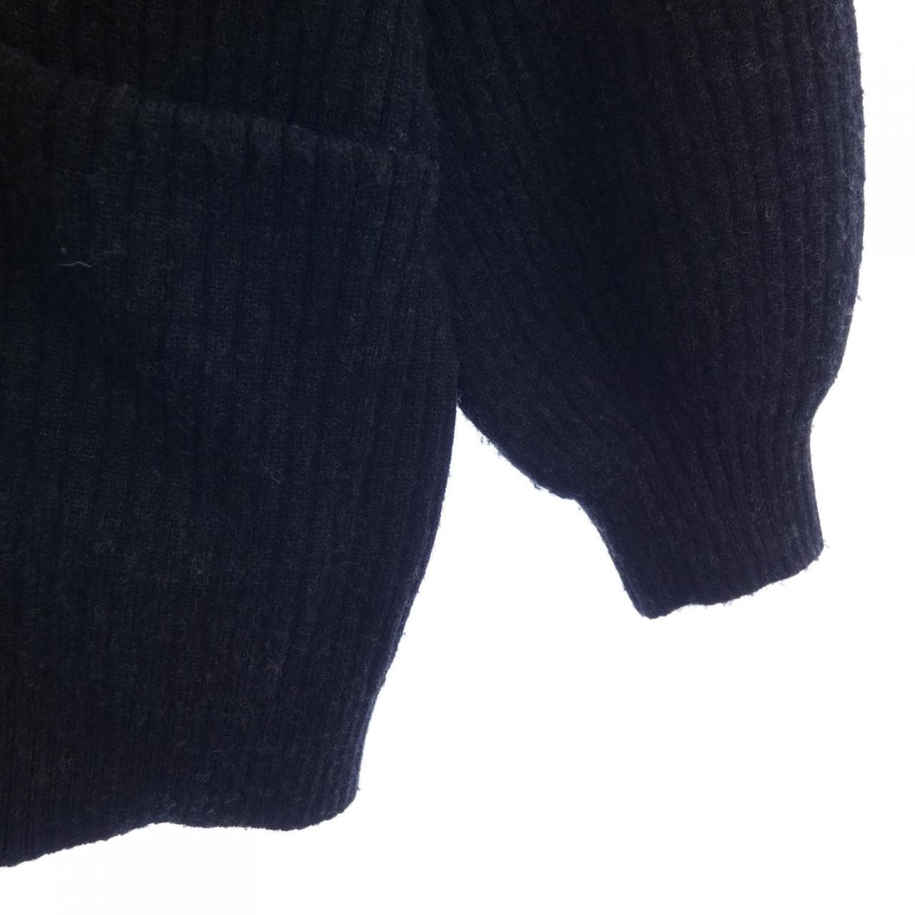 イウエンマトフ AEWEN MATOPH カーディガン